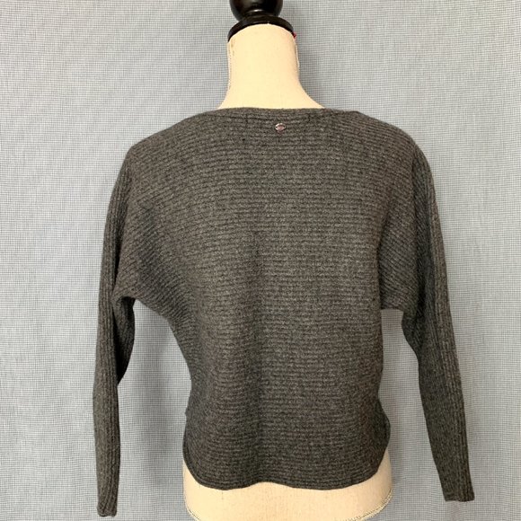 GUESS WOOL CASHMERE GREY Sweater / Cropped Boxy Grey Sweater / Grey Cashmere - Picture 5 of 5